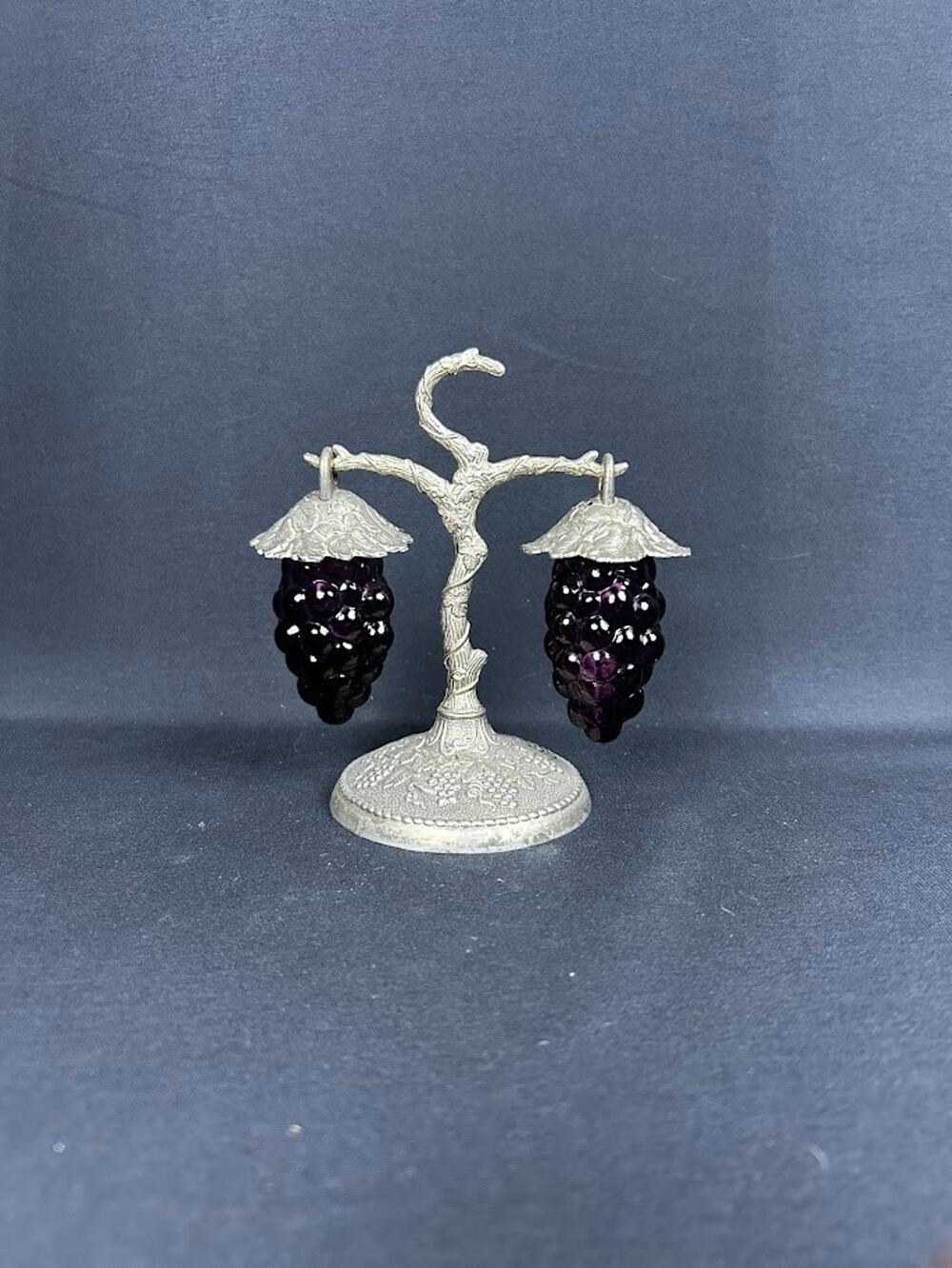 Vintage Purple Glass Hanging Grapes Salt & Pepper Shakers w Stand Raimond Japan